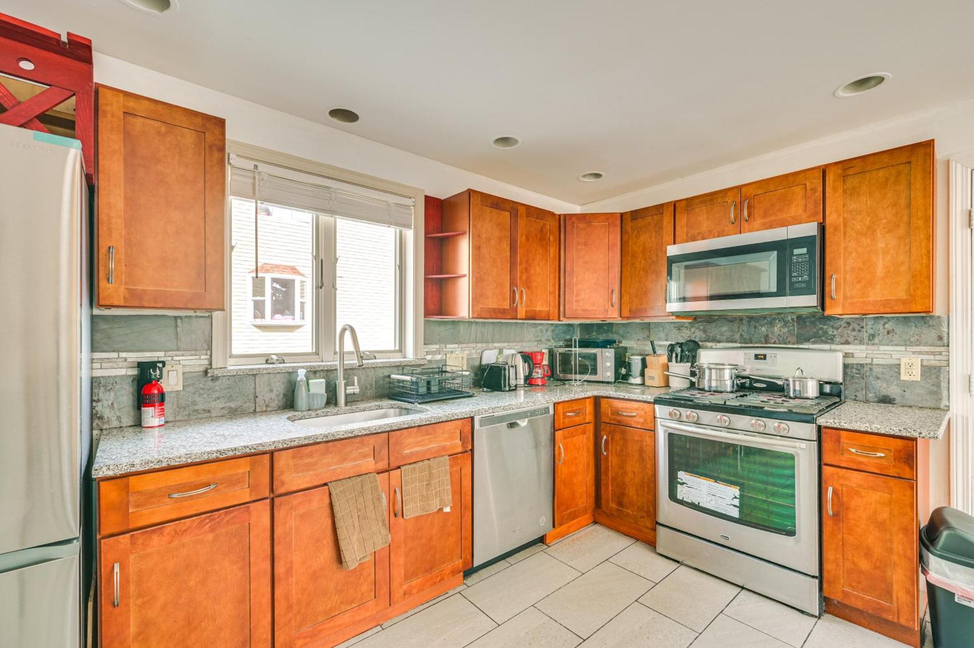 9 Mi To Dtwn Boston Cozy Malden Apartment ภายนอก รูปภาพ